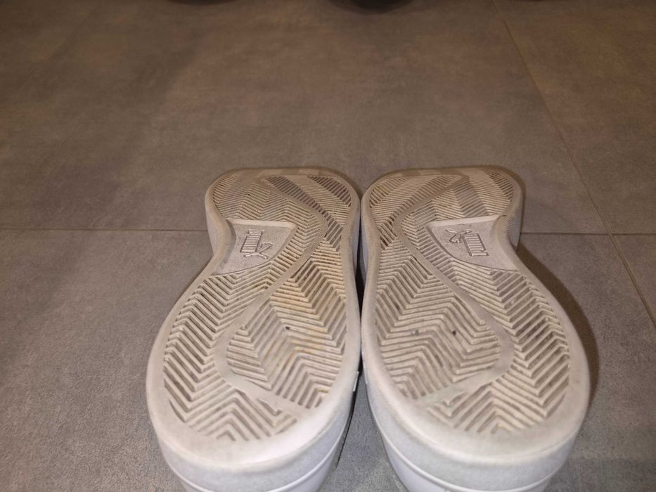 Buty Puma Smash V2 L 41 Białe