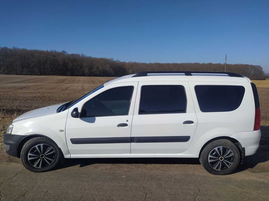 Renault Logan MCV 1,6л 2012 р.в.