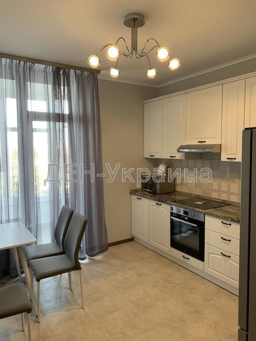 Метро Академістечко. 1 кімнатна квартира в ЖК Академ-Квартал