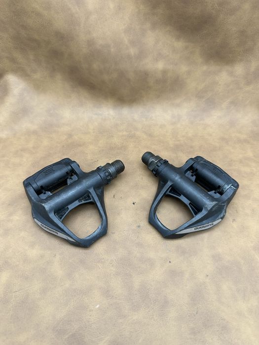 Pedały szosowe rowerowe Shimano SPD SL PD-R550