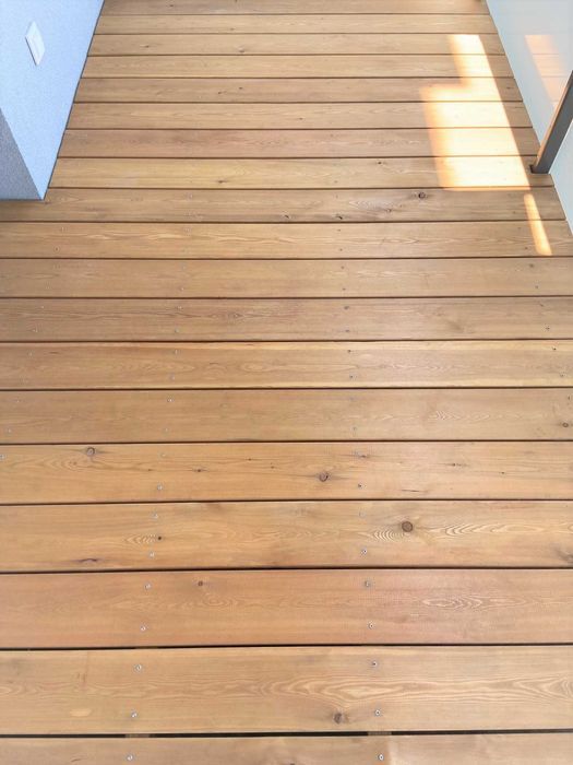 Deska tarasowa modrzew syb. 27x142 mm  300 i 570 cm