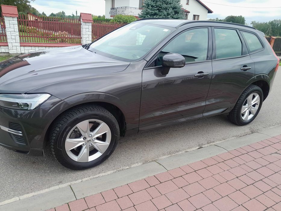 Volvo XC60 2.0 197km plus hybryda