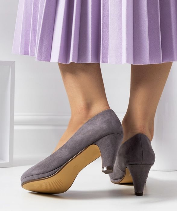 Czółenka na słupku grey szary 39