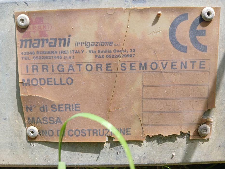 Maquina de rega marani