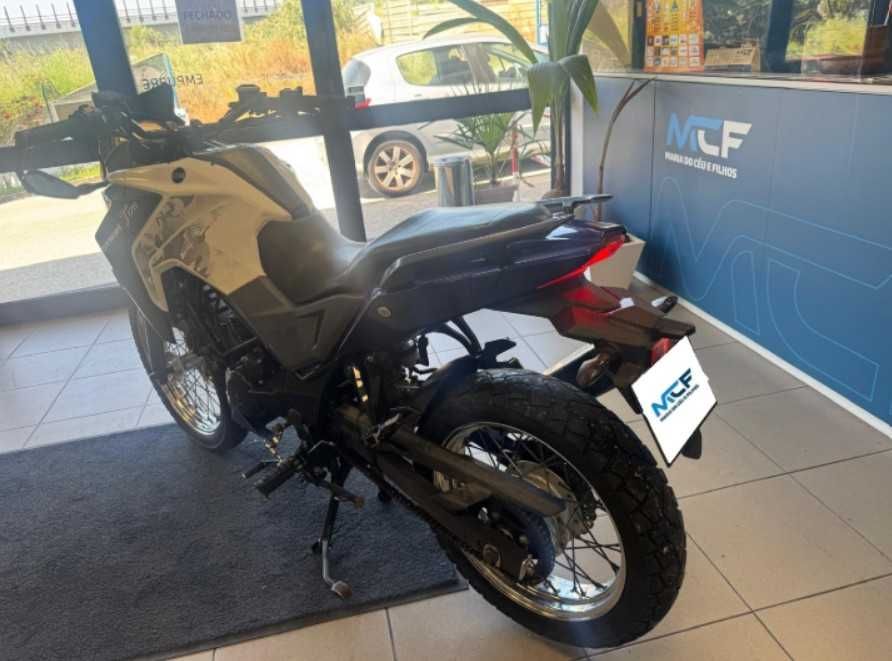 SYM MG NH-T 150 de 2021 Salvado