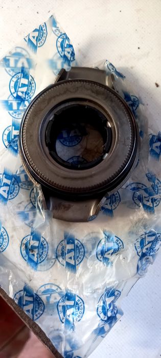 Вижимний подшипник