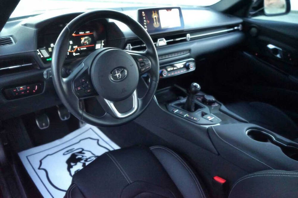 Toyota Supra      2022