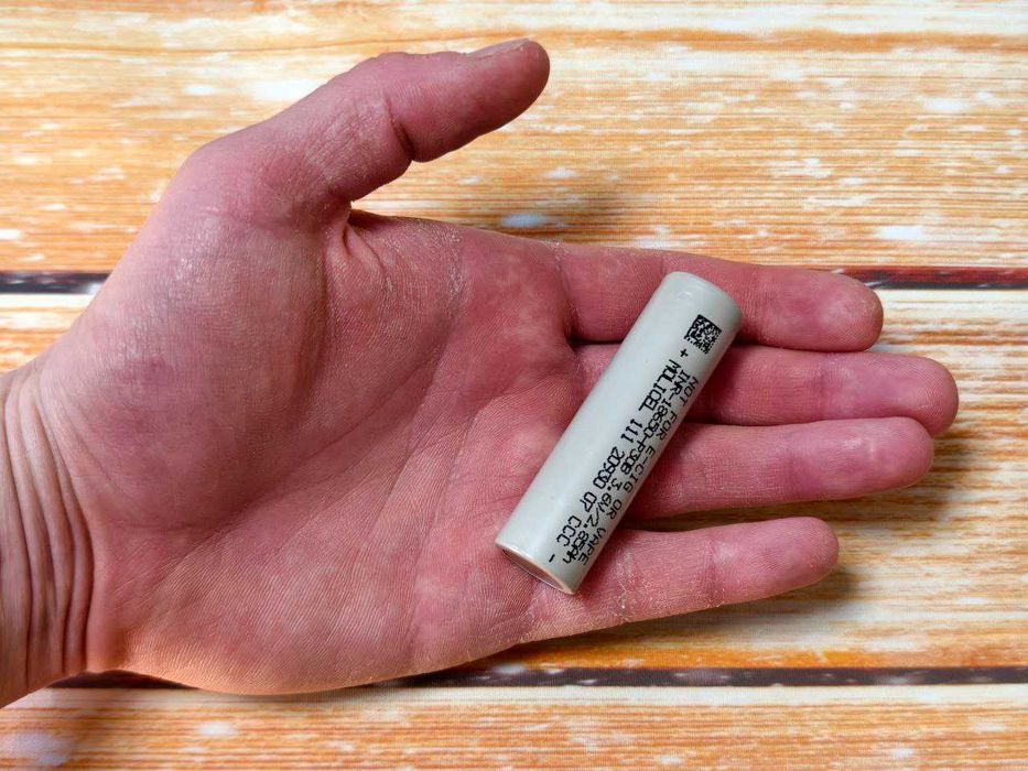 Акумулятори Molicel INR18650-P30B 3000 мА 30A високострумові