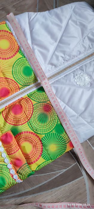 Жилетки для дівчаток .