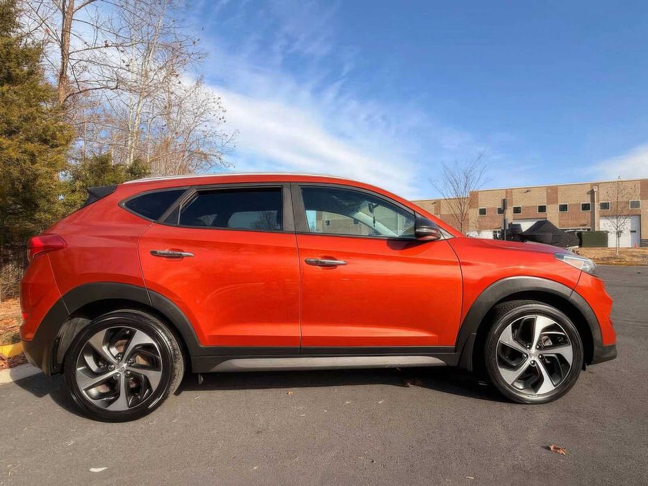 Hyundai Tucson Limited      2016