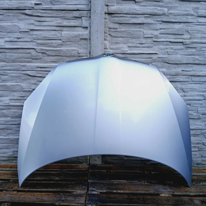 Skoda Fabia II Roomster Praktik Maska  9156