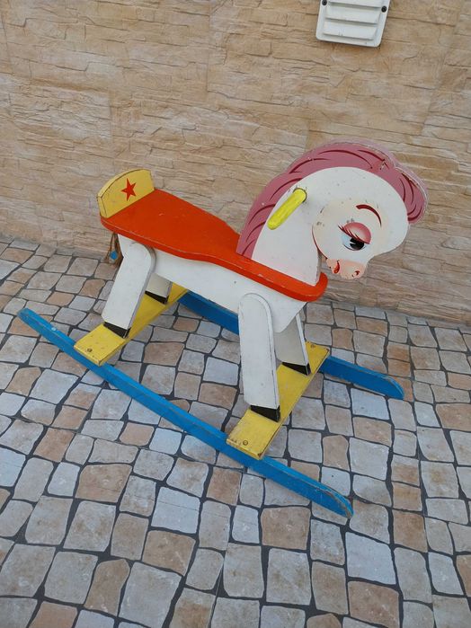 Cavalo de Baloiço Antigo - Anos 70