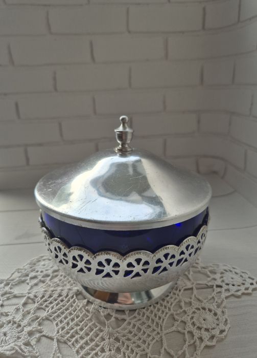 Цукерниця/цукорниця радянських часів