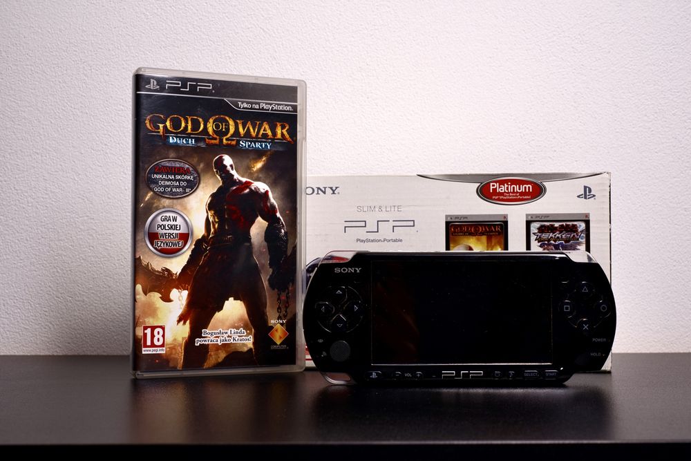 PlayStation Portable PSP 3004 Bundle (God of War + Tekken) + God of War Duch Sparty