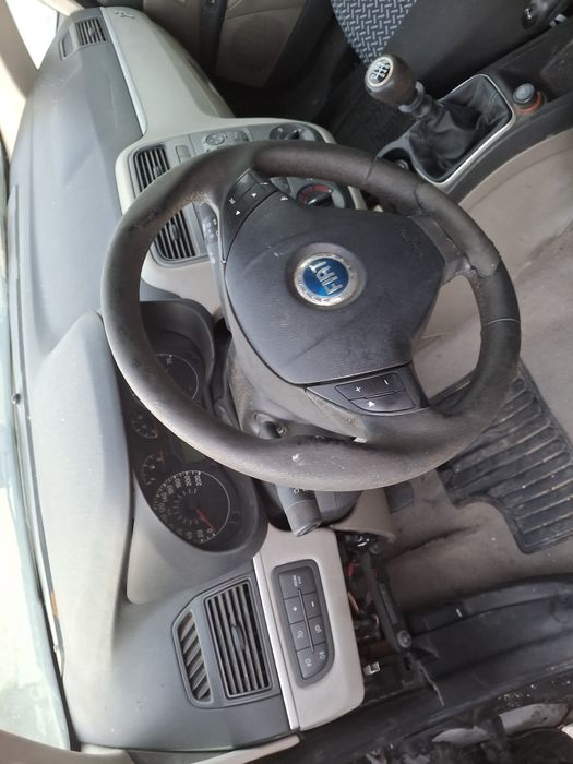 Fiat Punto 1.3 JTD - Todo tipo de peças