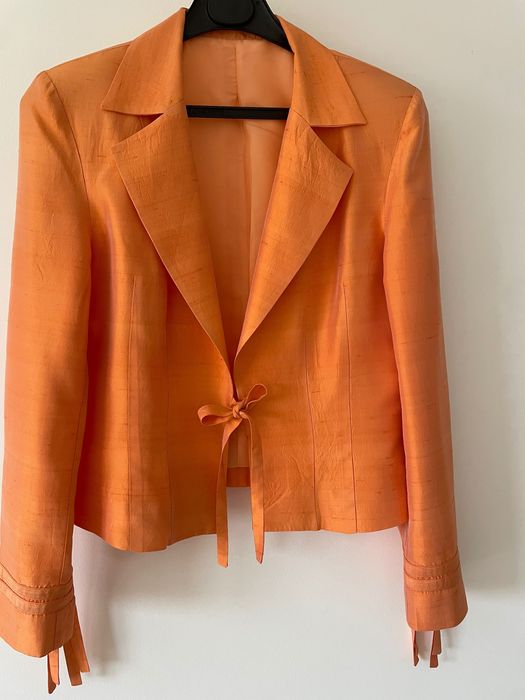 Conjunto 3 peças de roupa laranja em seda selvagem