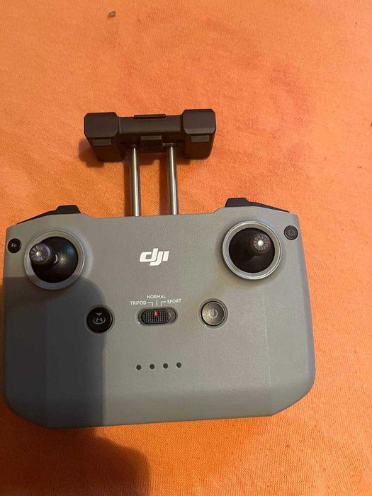 Новий (без коробки) DJI Mavic Air 2 Fly More Combo+ сумка та доп. акумулятори, повна комплектація. Стан 10/10.