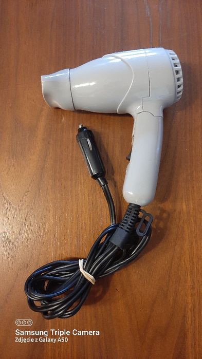 Suszarka do wlosow samochodowa Brunner 12v