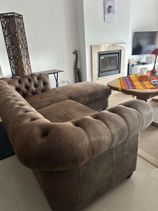 Sofá de Canto com Chaise Longue – Excelente Estado – 190€