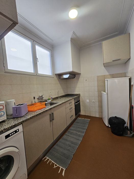 Arrendo t5 monte burgos, Porto