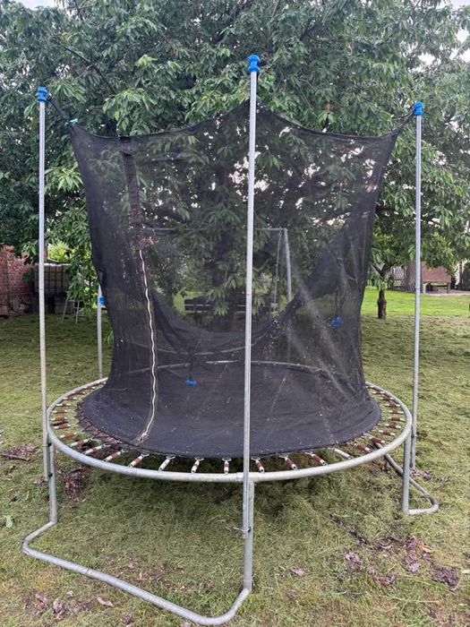 trampolina ogrodowa 244 cm (8FT)