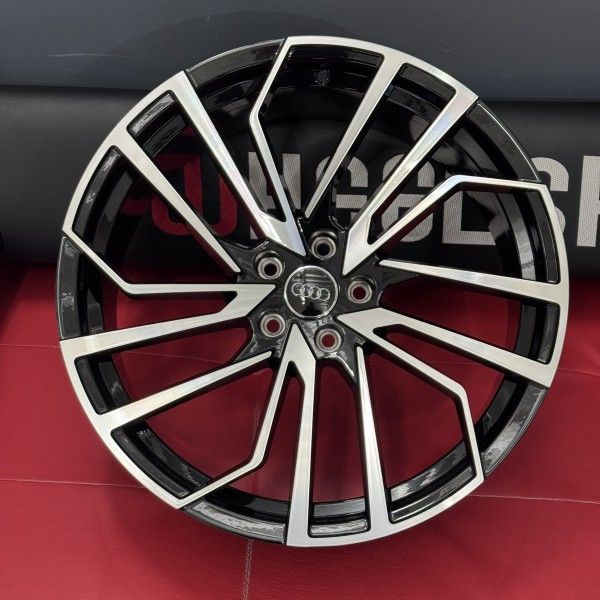 Диски Audi Q7 4M R20 Q5