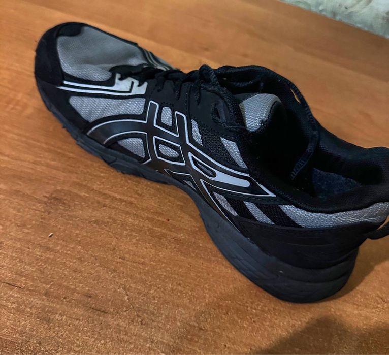 Кроссовки Asics Gel Venture 6 Gore-Tex