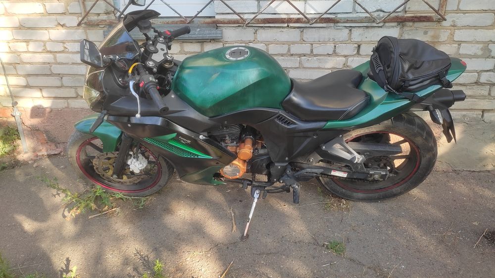 Мотоцикл Viper f2 200