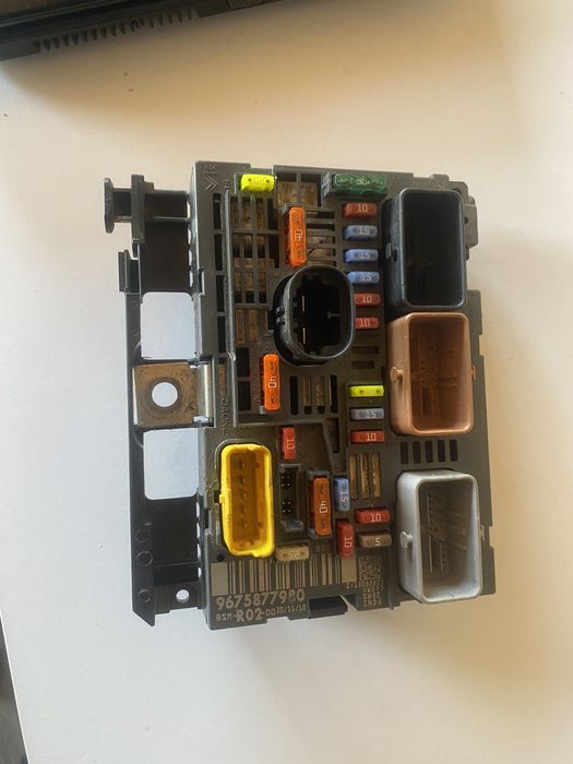 Блок BSM R02 Citroen Peugeot 9675877980