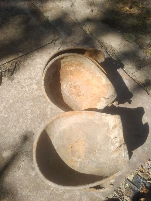 Поїлка чавунна для худоби