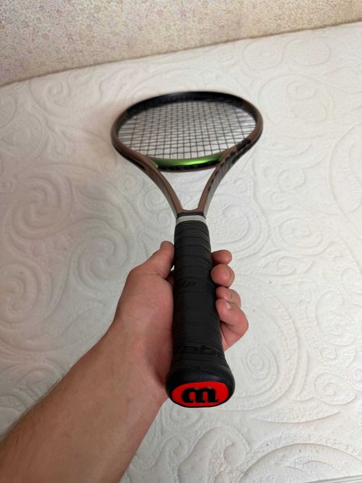 Тенісна ракетка Wilson Blade 100 V8
