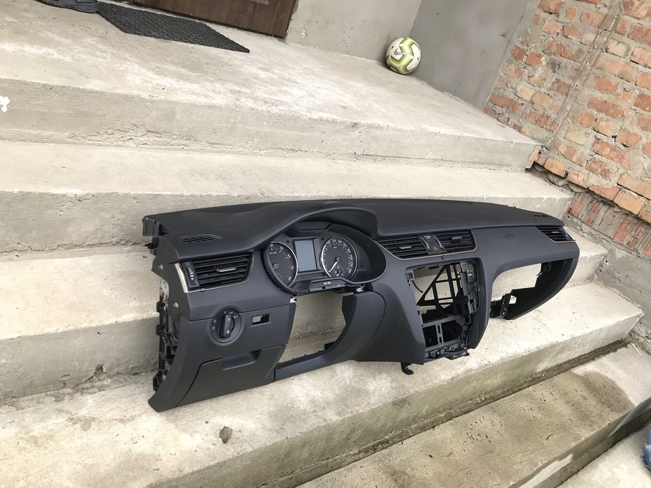 Торпеда безпека airbag Skoda octavia А5