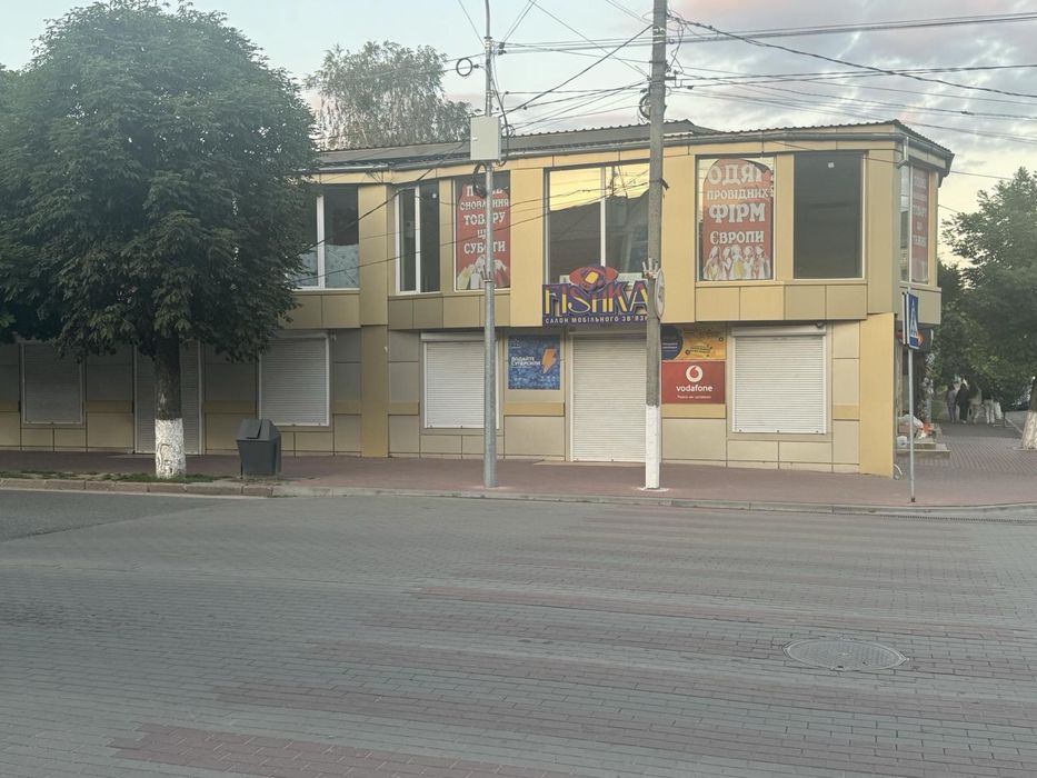 Нежиле комерційне приміщення