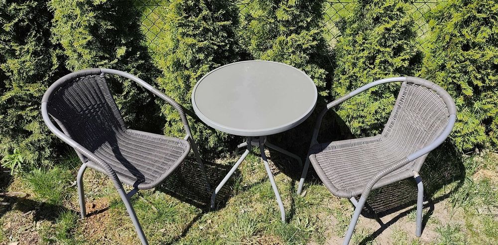 komplet MEBLE OGRODOWE TECHNORATTAN stół + 2 krzesła odporne na warunki atmosferyczne