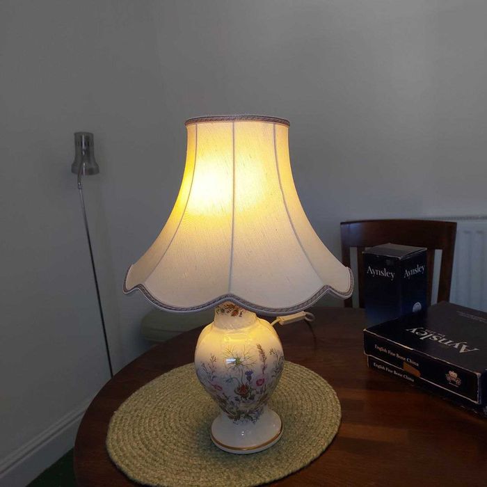 Настільна лампа Aynsley Wild Tudor (фарфор, Англія)