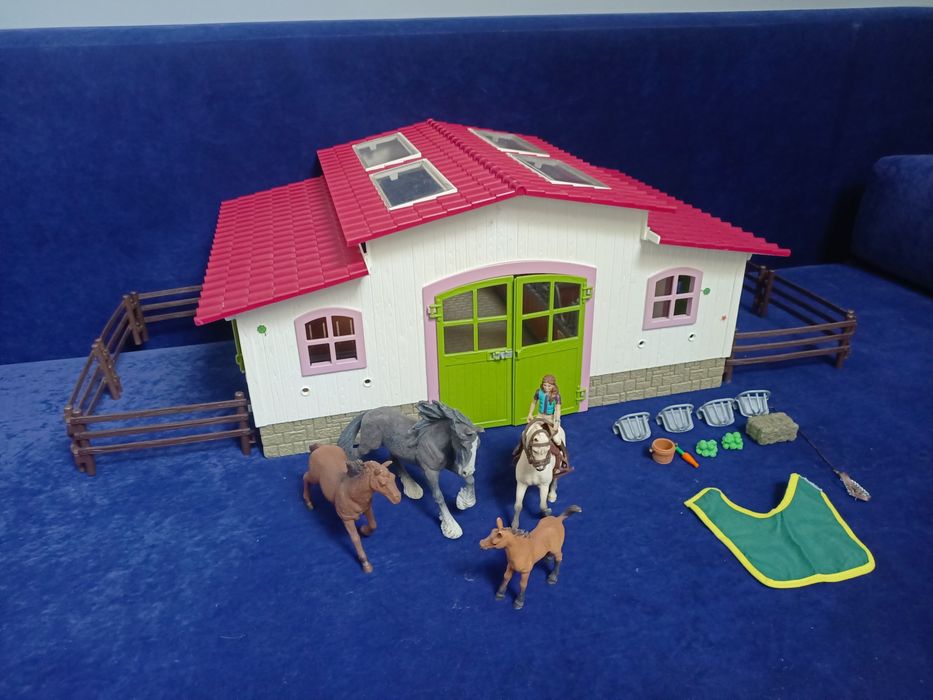 Stajnia Schleich Horse club