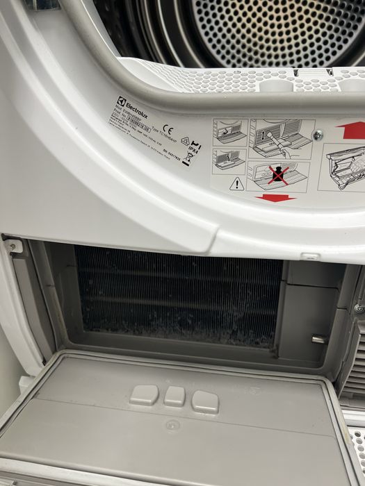 suszarka do ubrań ELEKTROLUX EW8H458BP na czesci