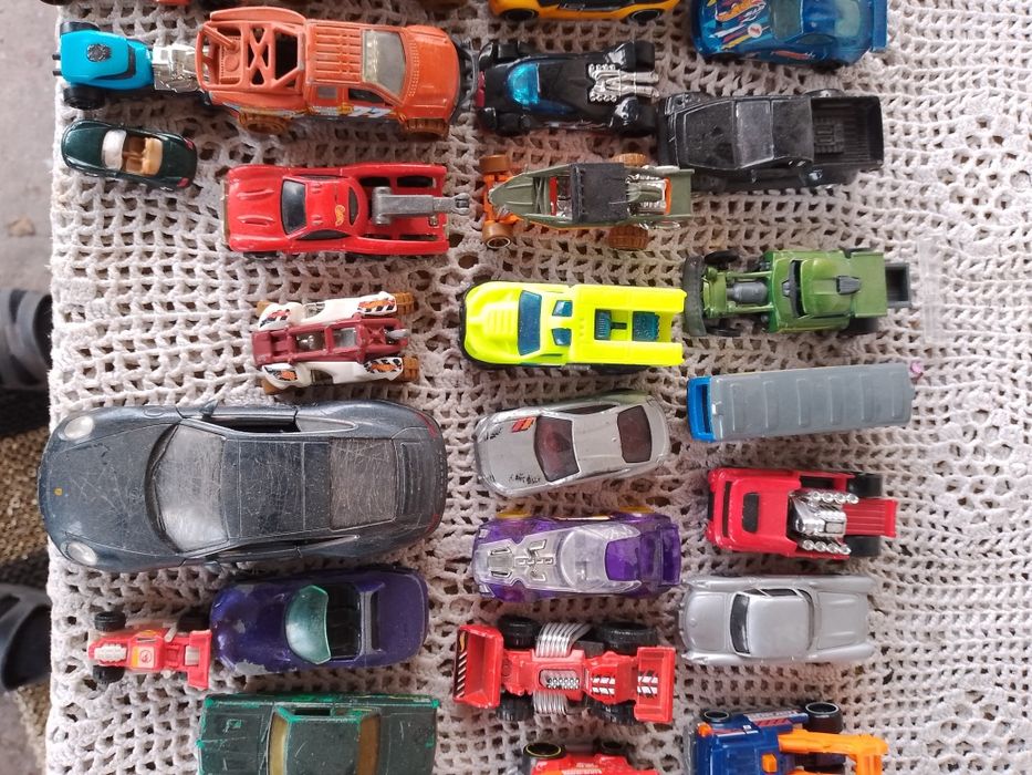 Машинки  Hotwils