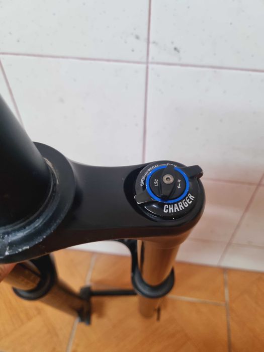 Rock shox lyric RcT3 air - Excelente Estado