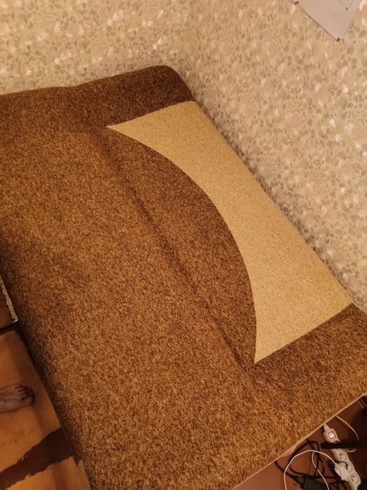 Продається диван 120*186