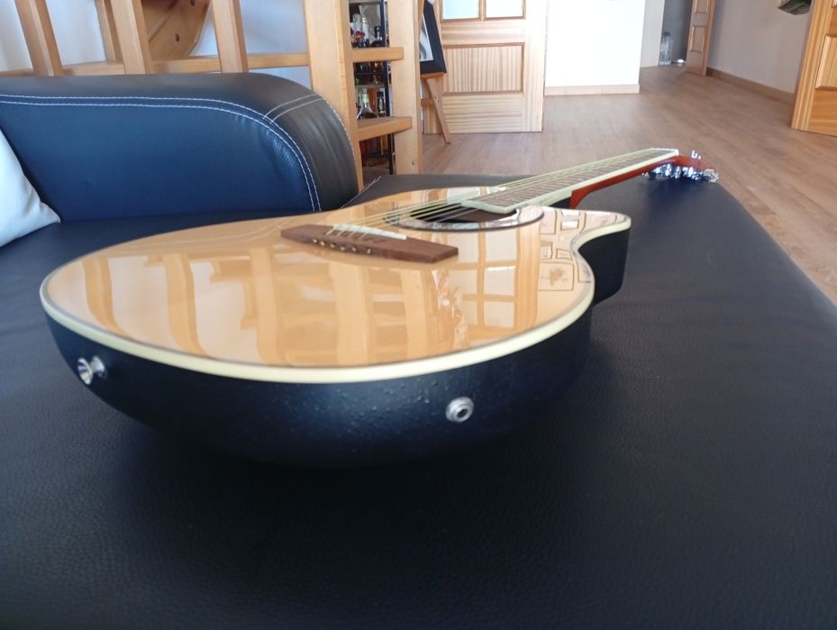 Guitarra Semi Acústica Harley Benton NOVA!