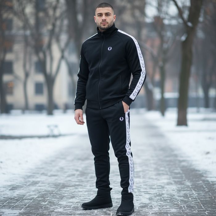 Спортивний Костюм  Флісовийчорний зіпер