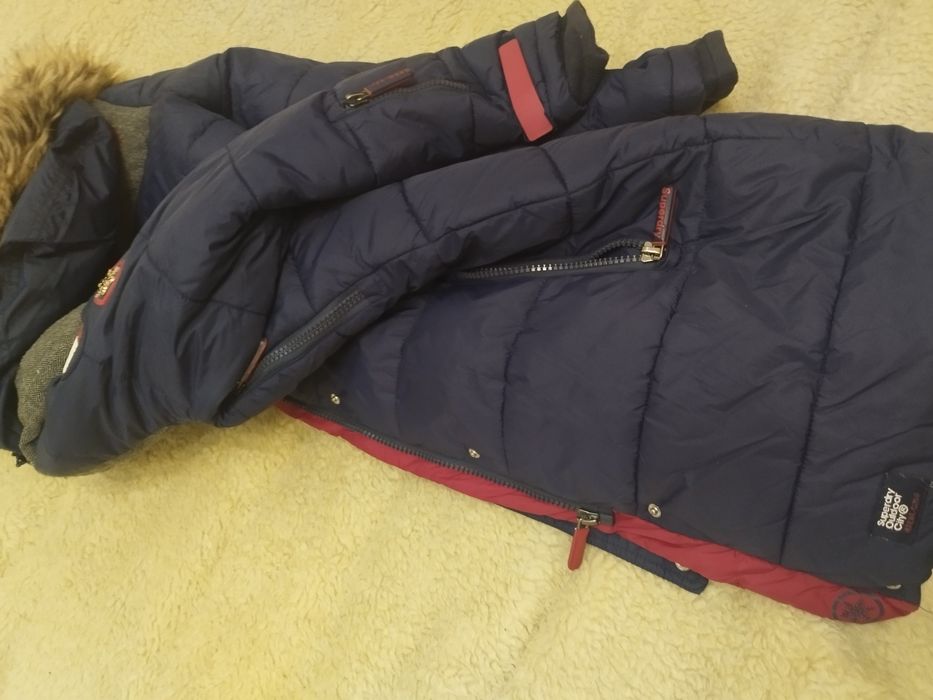 куртка зимова superdry L