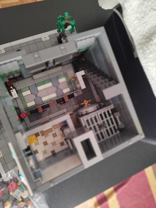 LEGO Brick Bank c/caixa - Como novo (venda presencial apenas)