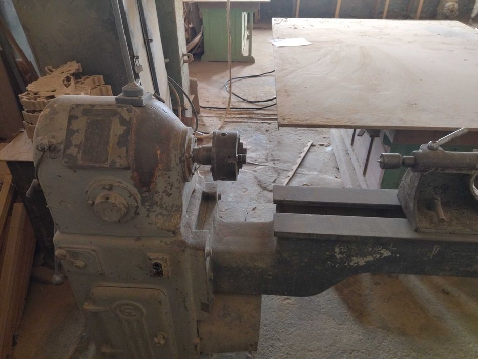 Продам станок токарный по дереву