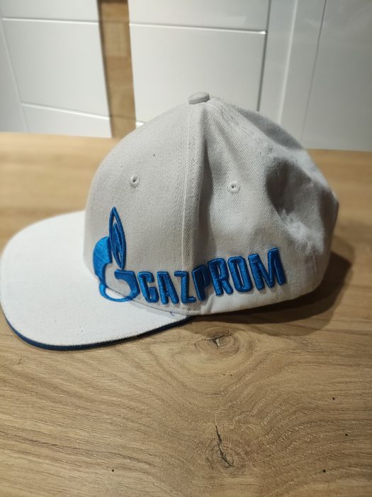 Sprzedam czapke Gazprom