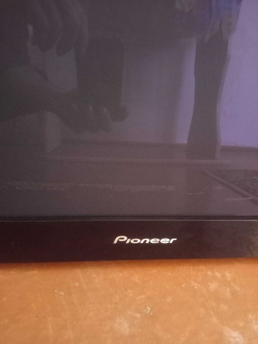 Плазмова панель  Піонер