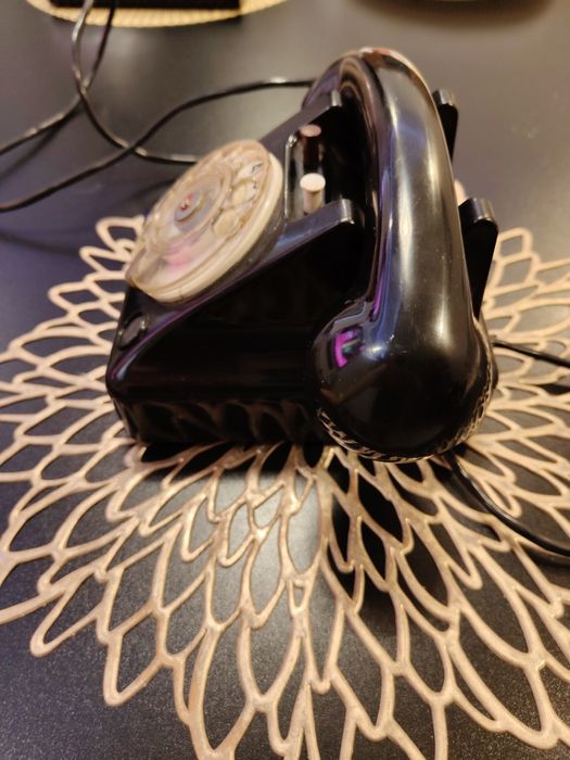 PRL telefon ebonitowy stary