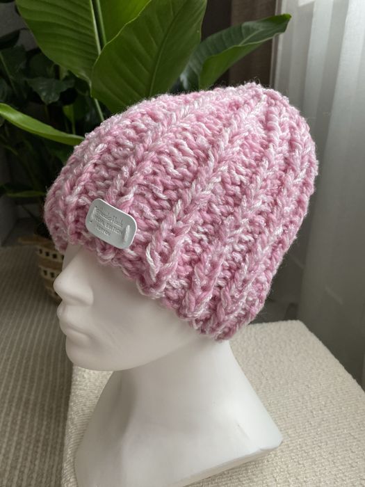 Czapka rozowa welna handmade