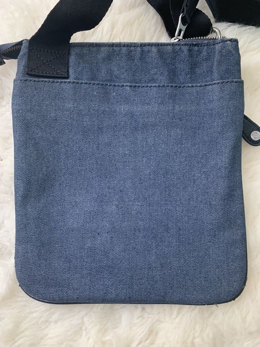 Torebka Guess listonoszka